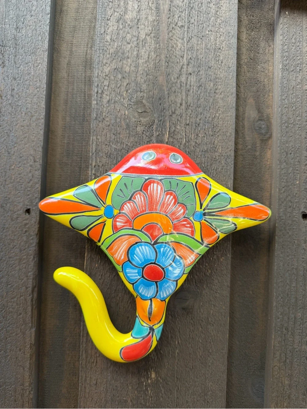 Talavera Floral Stingray Wall Hook - Yellow